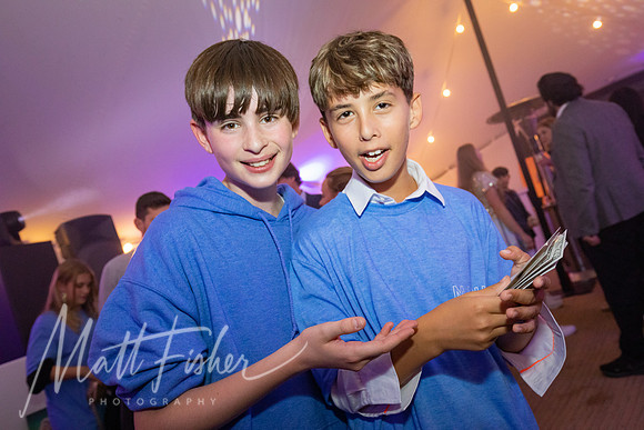 1583_MFP_2584 MR